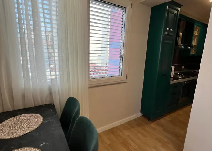 Leti Pazari I Ri Appartement